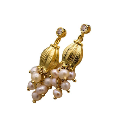 White Stud Earrings With Natural-shaped Pearls